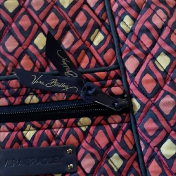 Pink vera bradley purse - Picture 3 of 8